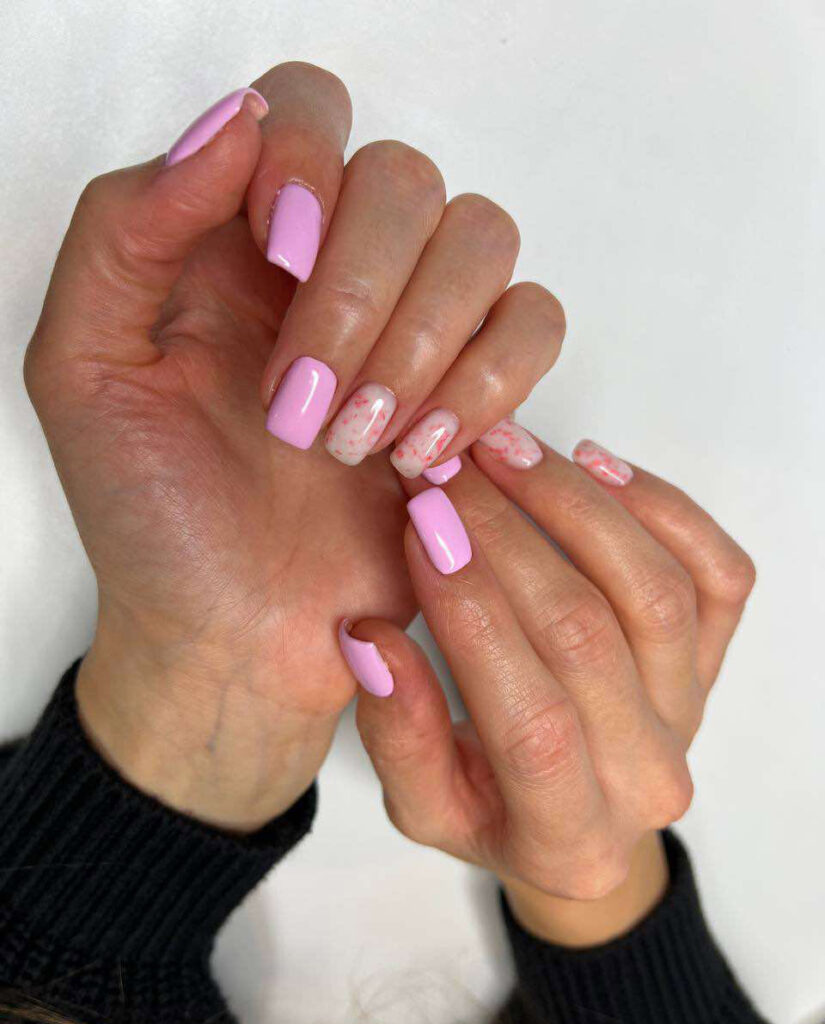 Six Mondes de Beauté, Manucure russe, Pose de vernis semi-permanent, Pose d’ongles en gel - avec gommage, masque et massage